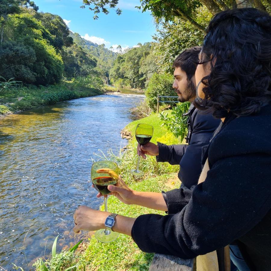 Pousada Remanso Do Rio Preto Висконди-ди-Мауа Экстерьер фото